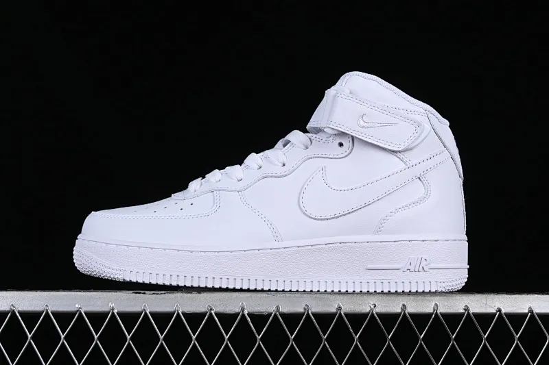 All categories Nk Air Force 1 Air Force series Nk Air Force 1 Mid Air Force mid-top Nk Air Force 1 Mid '07 Air Force 1 first-layer mid-top all-white casual sneakers 315123-111